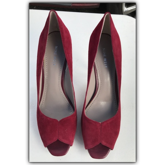 Nine West  Bonfire Medium Red High Heels. - Picture 1 of 5